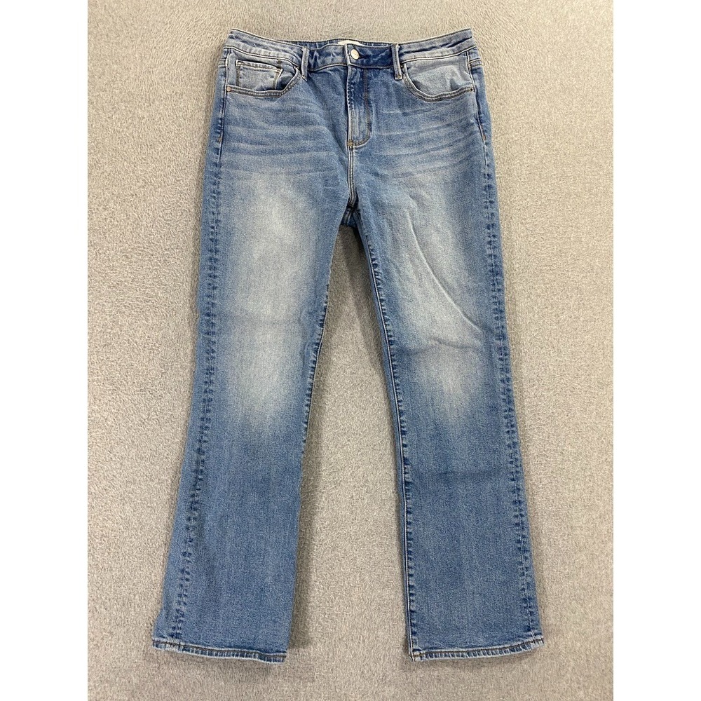 Driftwood‎ Bootcut Jeans Womens 32x31 Blue Light Wash Mid Rise Faded Denim